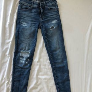 american eagle ripped skinny jeans